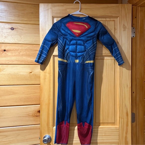 Superman Costume - Picture 1 of 2